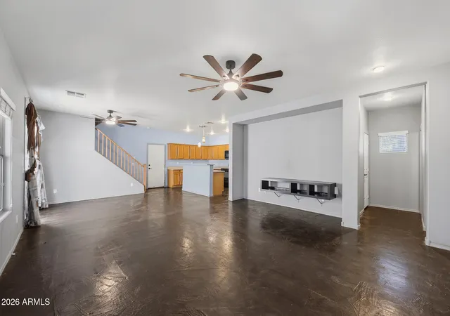 Photo 3 of Single family home for sale at 1307 S Joshua Tree Ln, Gilbert, AZ 85296 | MLS# 7069113 | Listing updated on 2026-09-13