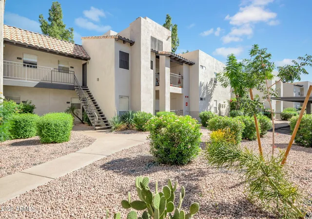 2nd image of 14145 N 92nd St #1039, Scottsdale, AZ 85260 | MLS# 7069395