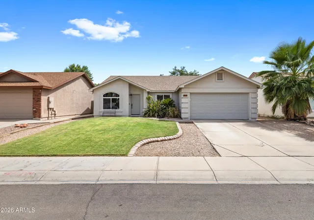 Photo 2 of Single family home for sale at 2063 E Ranch Ct, Gilbert, AZ 85296 | MLS# 7069503 | Listing updated on 2026-09-17