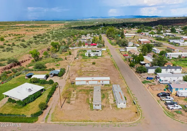 2nd image of 300 E Pima St #1, Huachuca City, AZ 85616 | MLS# 7067977