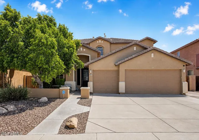 2nd image of 26053 N 68th Dr, Peoria, AZ 85383 | MLS# 7070067