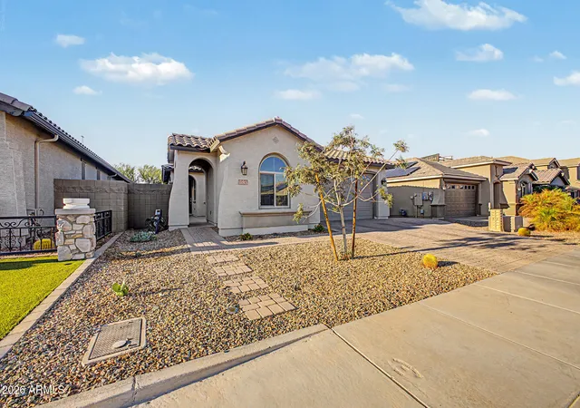 Photo 3 of Single family home for sale at 15130 W Moreland St, Goodyear, AZ 85338 | MLS# 7068466 | Listing updated on 2026-10-04