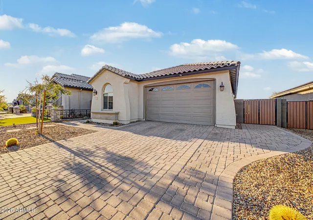 Photo 4 of Single family home for sale at 15130 W Moreland St, Goodyear, AZ 85338 | MLS# 7068466 | Listing updated on 2026-10-04