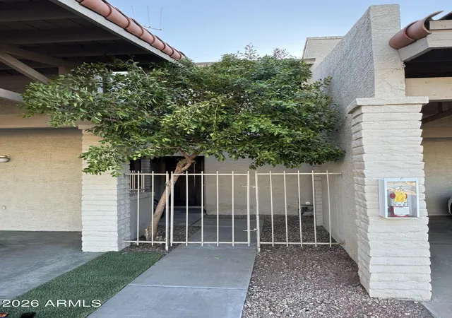 2nd image of 11666 N 28th Dr #106, Phoenix, AZ 85029 | MLS# 7068038