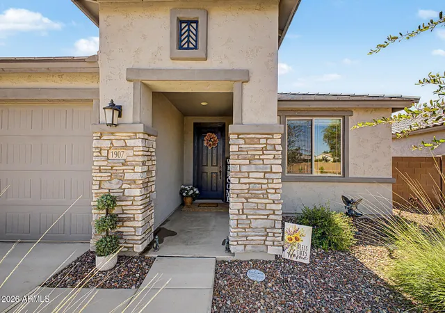 2nd image of 1907 W Zinc Wy, San Tan Valley, AZ 85144 | MLS# 7069079