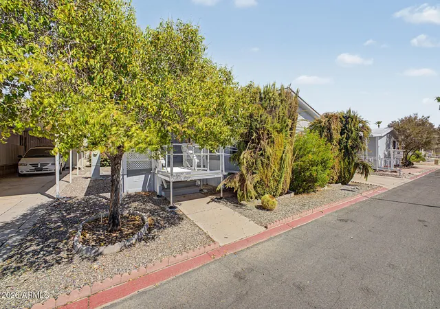Photo 3 of Manufactured home for sale at 2650 W Union Hills Dr #55, Phoenix, AZ 85027 | MLS# 7069670 | Listing updated on 2026-08-25
