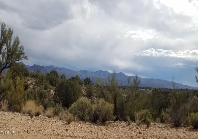 Photo 4 of Land for sale at 32 Powerline Rd, Kingman, AZ 86401 | MLS# 7068134 | Listing updated on 2026-08-19