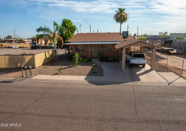 1st image of 406 W 2nd Ave, Casa Grande, AZ 85122 | MLS# 7068142