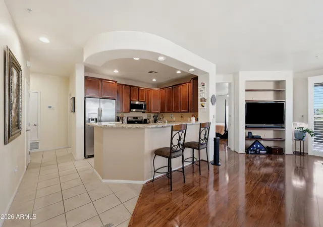 2nd image of 10655 N 9th St #123, Phoenix, AZ 85020 | MLS# 7068174