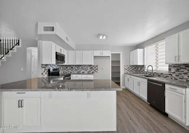Photo 4 of Sale Pending at 2020 E Behrend Dr, Phoenix, AZ 85024 | MLS# 7068173 | Listing updated on 2026-08-31