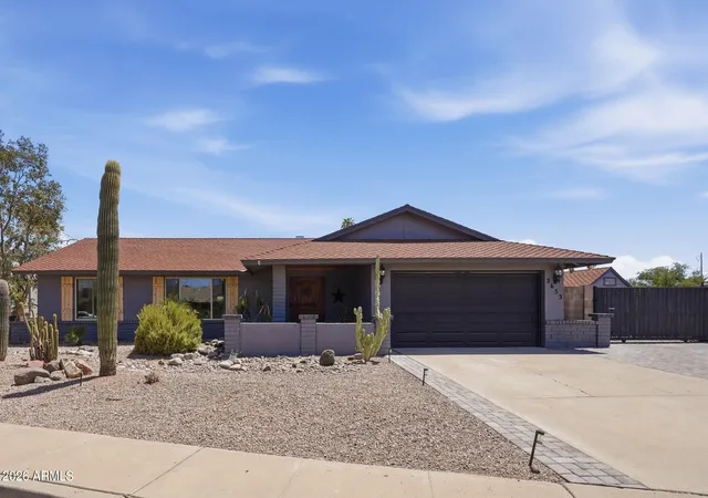 Photo 1 of Sale Pending at 2653 W Obispo Cir, Mesa, AZ 85202 | MLS# 7069785 | Listing updated on 2026-09-14