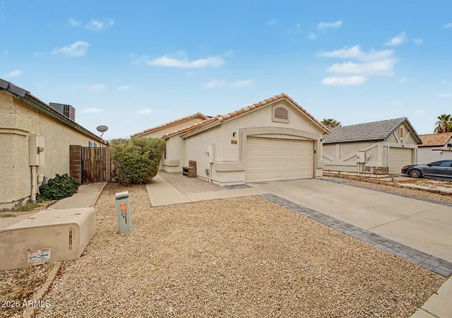 Photo 3 of Single family home for sale at 3035 W Covey Ln, Phoenix, AZ 85027 | MLS# 7068342 | Listing updated on 2026-08-19