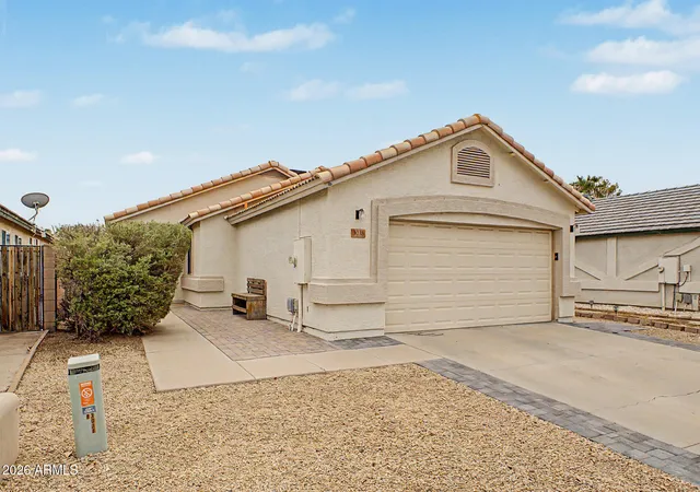 Photo 3 of Single family home for sale at 3035 W Covey Ln, Phoenix, AZ 85027 | MLS# 7068342 | Listing updated on 2026-08-19