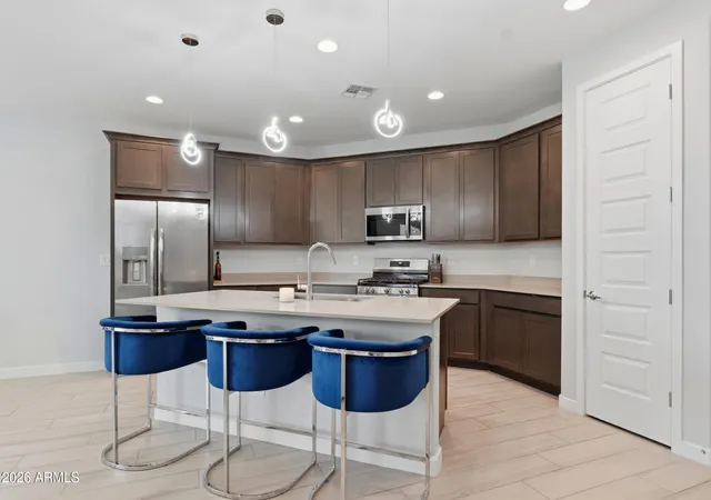 5th image of 9514 W Avalon Dr, Phoenix, AZ 85037 | MLS# 7069410