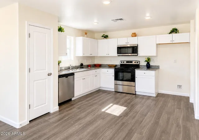 2nd image of 8980 W Raven Dr, Arizona City, AZ 85123 | MLS# 7068257