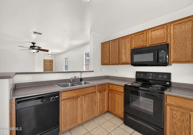 Photo 4 of Sale Pending at 2551 E Meadow Chase Dr, San Tan Valley, AZ 85140 | MLS# 7068465 | Listing updated on 2026-10-07