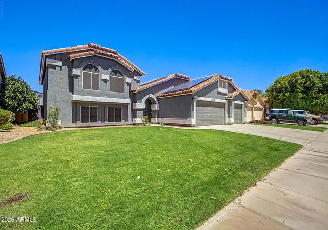Photo 3 of Single family home for sale at 2258 E Santa Cruz Dr, Gilbert, AZ 85234 | MLS# 7068290 | Listing updated on 2026-08-22