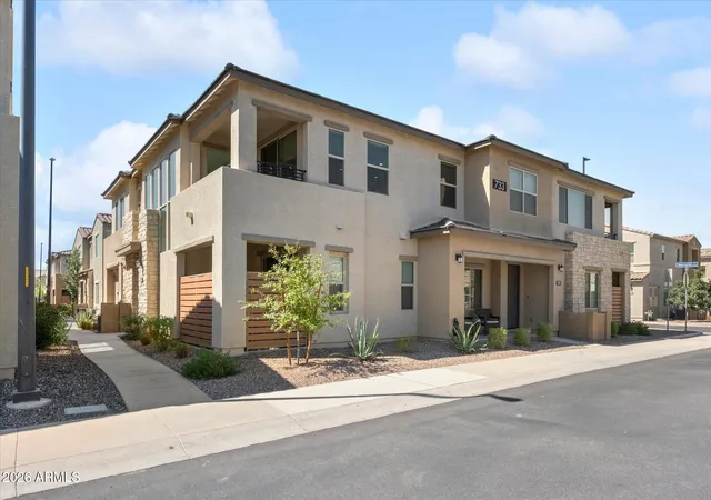 1st image of 733 E Lark St #202, Gilbert, AZ 85297 | MLS# 7069295