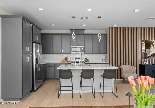 3rd image of 733 E Lark St #202, Gilbert, AZ 85297 | MLS# 7069295