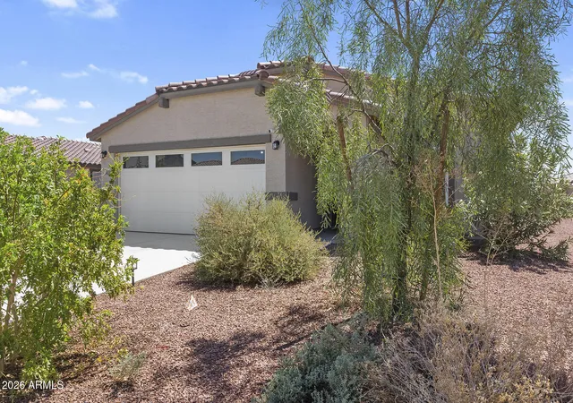 Photo 3 of Single family home for sale at 1411 E Jaycie Dr, Casa Grande, AZ 85122 | MLS# 7070567 | Listing updated on 2026-09-15