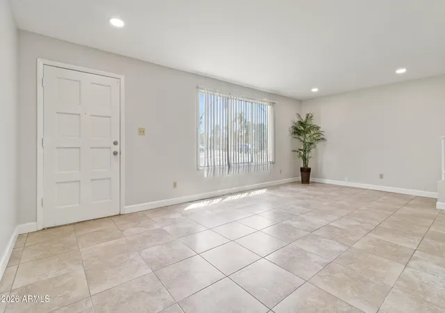 5th image of 10 E Hermosa Dr, Tempe, AZ 85282 | MLS# 7068994