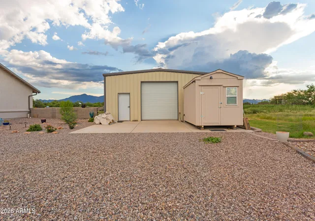 Photo 4 of Single family home for sale at 1920 S Grand Iss, Sierra Vista, AZ 85635 | MLS# 7070076 | Listing updated on 2026-08-25