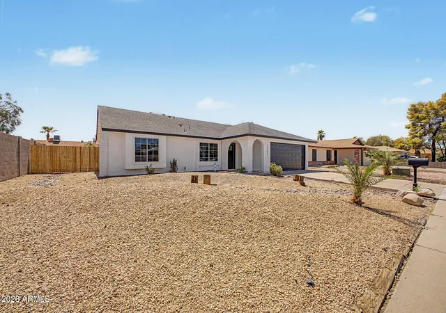 Photo 4 of Single family home for sale at 3305 E Saint John Rd, Phoenix, AZ 85032 | MLS# 7068455 | Listing updated on 2026-08-23
