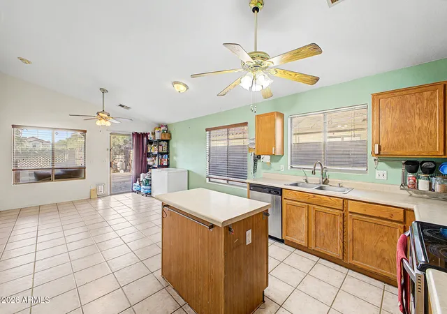Photo 3 of Sale Pending at 1096 E Graham Ln, Apache Junction, AZ 85119 | MLS# 7068965 | Listing updated on 2026-09-18