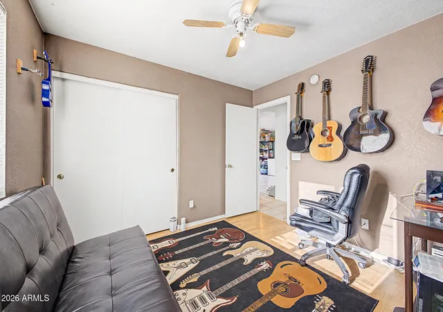 Photo 4 of Sale Pending at 1096 E Graham Ln, Apache Junction, AZ 85119 | MLS# 7068965 | Listing updated on 2026-09-18