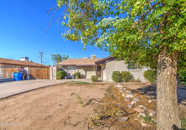 Photo 3 of Sale Pending at 5014 W Catalina Dr, Phoenix, AZ 85031 | MLS# 7068623 | Listing updated on 2026-08-24