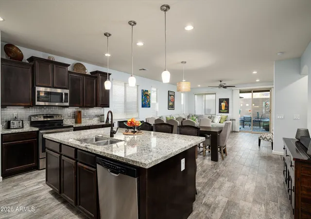 2nd image of 27039 N 75th Dr, Peoria, AZ 85383 | MLS# 7068837