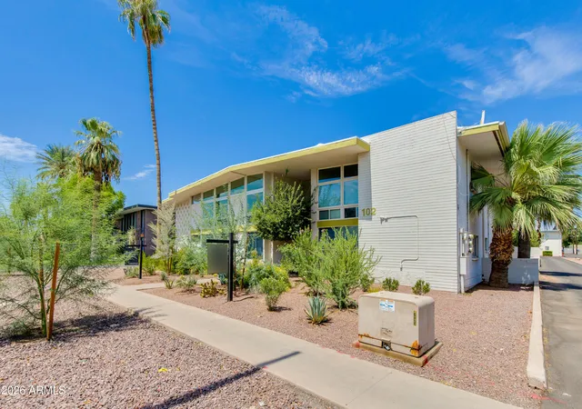 Photo 3 of Condo for sale at 102 W Maryland Ave #C1, Phoenix, AZ 85013 | MLS# 7071969 | Listing updated on 2026-08-31