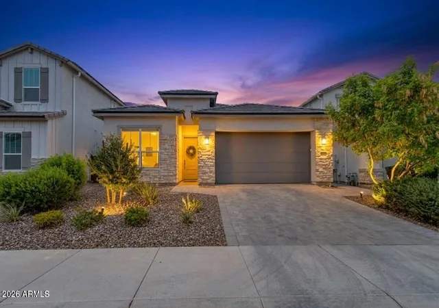 2nd image of 5126 E Village Dr, Scottsdale, AZ 85254 | MLS# 7068952