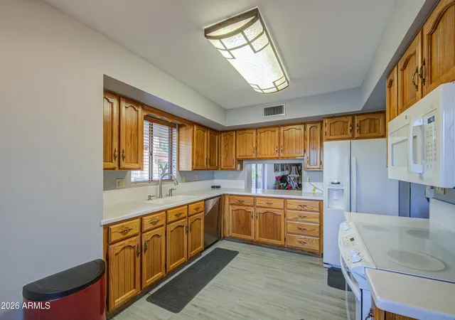 Photo 4 of Townhouse for sale at 321 N 65Th St N, Mesa, AZ 85205 | MLS# 7070959 | Listing updated on 2026-09-13