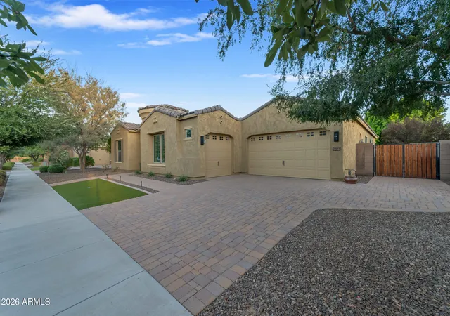 Photo 1 of Single family home for sale at 20093 E Quintero Rd, Queen Creek, AZ 85142 | MLS# 7072294 | Listing updated on 2026-09-19