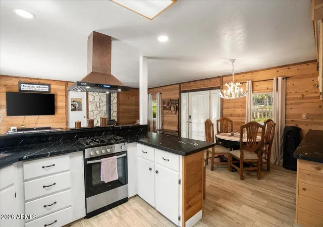 Photo 4 of Manufactured home for sale at 4731 S Deer Trl, Prescott, AZ 86303 | MLS# 7068603 | Listing updated on 2026-10-06