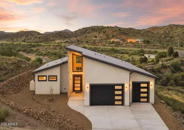 Photo 1 of Single family home for sale at 15860 E Broken Bit Rd, Mayer, AZ 86333 | MLS# 7068611 | Listing updated on 2026-08-20