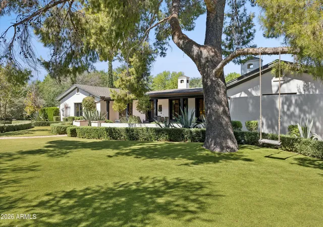 3rd image of 7320 N Central Ave, Phoenix, AZ 85020 | MLS# 7068908