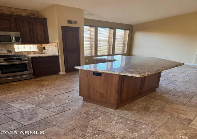 Photo 4 of Single family home for sale at 4163 E Wildcat Dr, Cave Creek, AZ 85331 | MLS# 7068617 | Listing updated on 2026-09-09