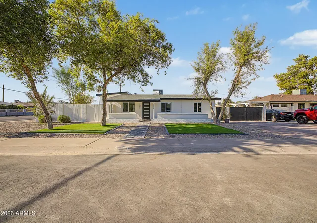 Photo 1 of Single family home for sale at 2238 W Catalina Dr, Phoenix, AZ 85015 | MLS# 7069095 | Listing updated on 2026-09-09