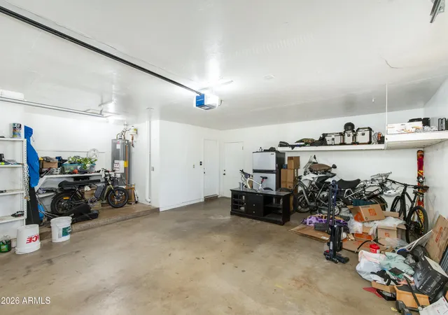 45th image of 2801 E Mercer Ln, Phoenix, AZ 85028 | MLS# 7068667