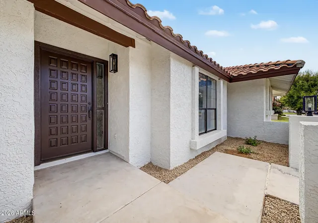 Photo 3 of Sale Pending at 685 E Linda Ln, Gilbert, AZ 85234 | MLS# 7069616 | Listing updated on 2026-09-14