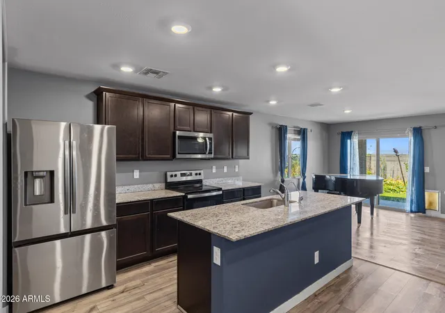 Photo 3 of Single family home for sale at 960 W 20th St, Florence, AZ 85132 | MLS# 7068739 | Listing updated on 2026-09-01