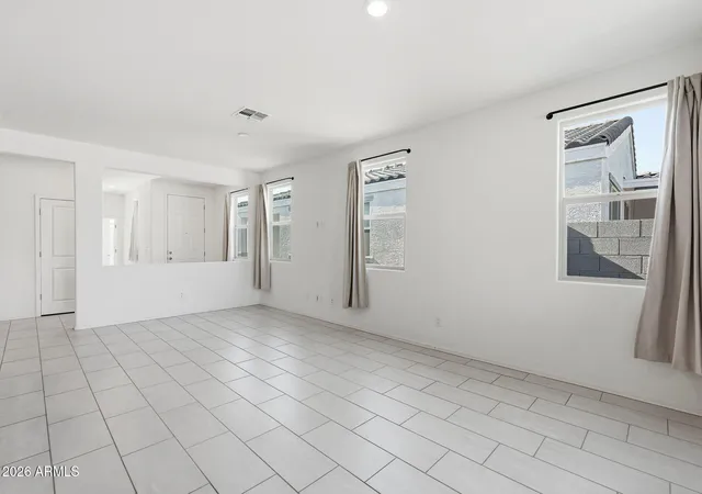 Photo 4 of Single family home for sale at 3807 S 83Rd Dr, Tolleson, AZ 85353 | MLS# 7072439 | Listing updated on 2026-09-09