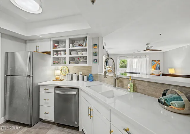 2nd image of 5104 N 32nd St #123, Phoenix, AZ 85018 | MLS# 7068890
