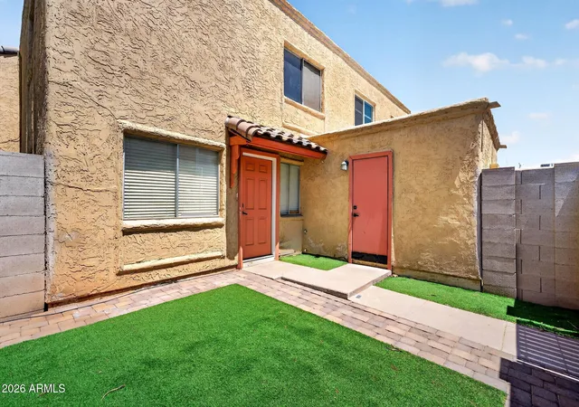 Photo 2 of Townhouse for sale at 948 S Alma School Rd #154, Mesa, AZ 85210 | MLS# 7069402 | Listing updated on 2026-09-11