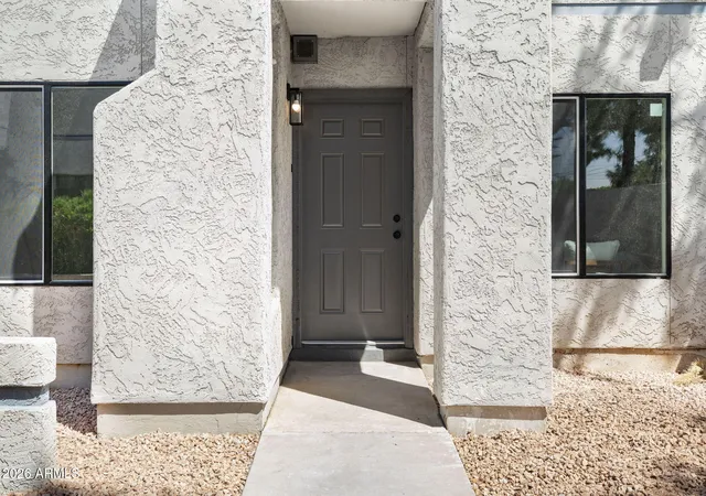 Photo 2 of Townhouse for sale at 6230 N 33rd Ave #105, Phoenix, AZ 85017 | MLS# 7071777 | Listing updated on 2026-09-09