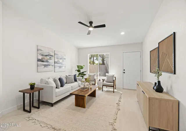 Photo 4 of Townhouse for sale at 6230 N 33Rd Ave #105, Phoenix, AZ 85017 | MLS# 7071777 | Listing updated on 2026-09-09
