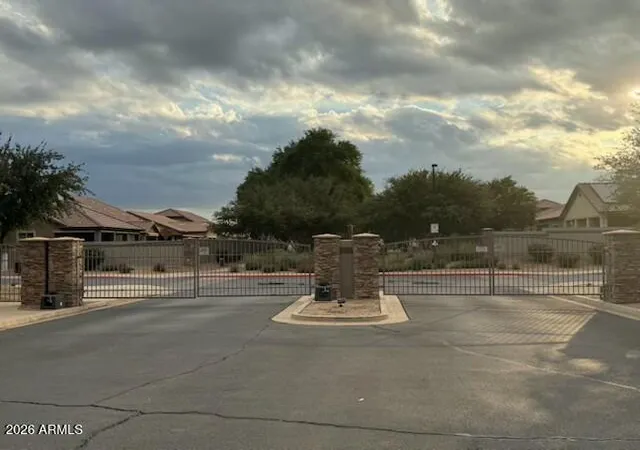 Single family home for sale at 3025 W T Ryan Ln, Phoenix, AZ 85041 | MLS# 7068878