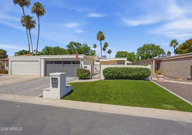 Photo 1 of Single family home for sale at 14238 N 2nd Avenue, Phoenix, AZ 85023 | MLS# 7068778 | Listing updated on 2026-09-08